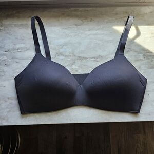 Knix Wingwoman Wireless Bra Size 3